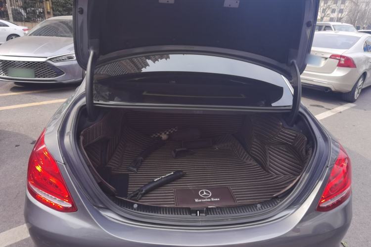 Used Mercedes-Benz C-Class 2017 Facelift C 200 L
