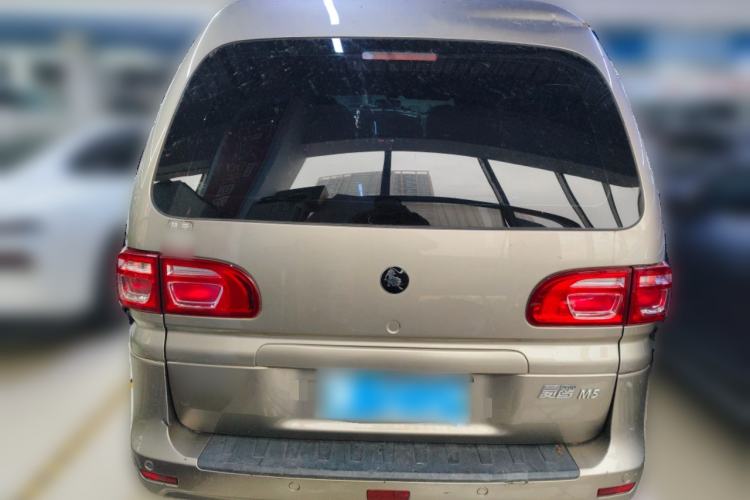 Used FORTHING Lingzhi 2022 M5L 2.0L Utility Model 7 Seats Rear