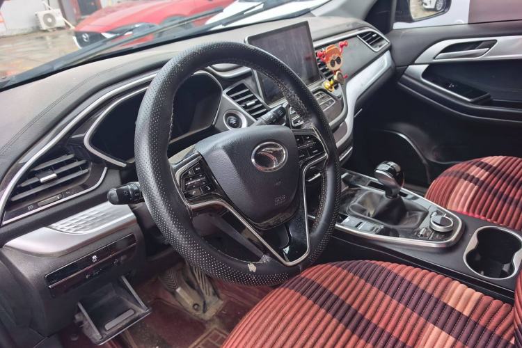 Used Soueast DX7 2018 Prime 1.5T Manual Luxury Model China V Standard