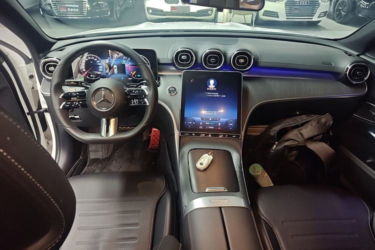 Used Mercedes-Benz C-Class 2022 Restyled C 200 L Sport Edition Center Console