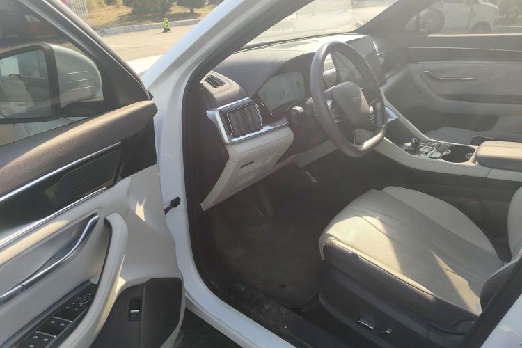 Used BYD Song PLUS New Energy 2025 EV Intelligent Driving Edition 520km Luxury Model
