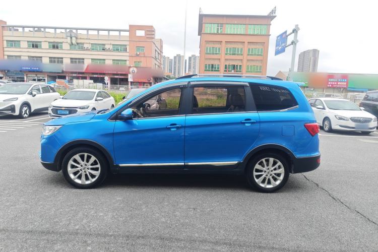 Used Cowin V3 2016 1.5L Automatic SmartConnect II Navigation Edition