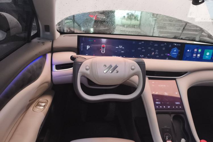 Used IM LS6 2023 Max Long-Range Version
