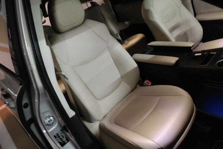 Used Toyota Sienna 2021 2.5L Hybrid Luxury Edition
