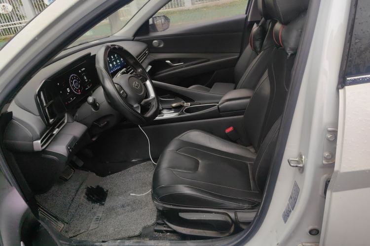 Used Hyundai Elantra 2021 1.5L CVT GLX Elite Edition Left Front Seat