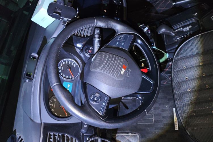 Used Mitsubishi Outlander 2018 2.0L Two-Wheel Drive Glory Edition 5 Seats
