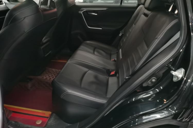 Used Toyota Wildlander 2020 Dual-Motor 2.5L E-CVT Four-Wheel Drive Luxury Edition
