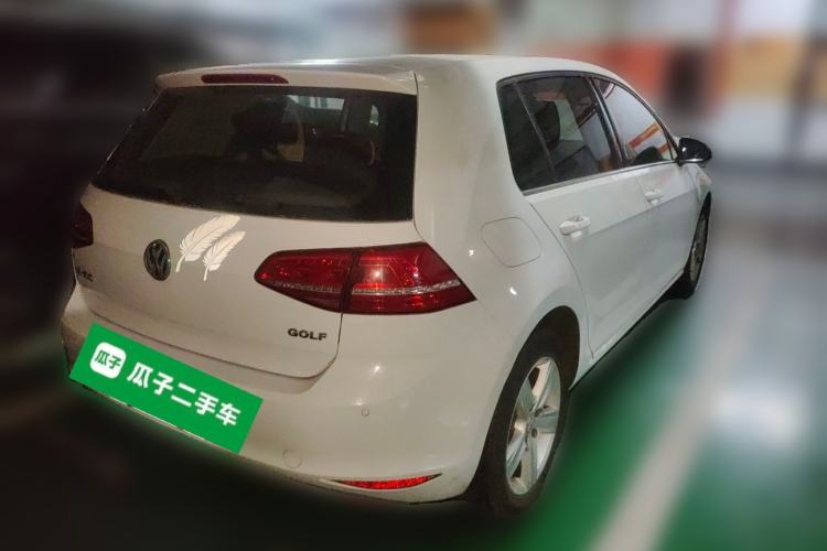 Used Volkswagen Golf 2016 1.6L Automatic Comfort Model Rear Right 45 Deg