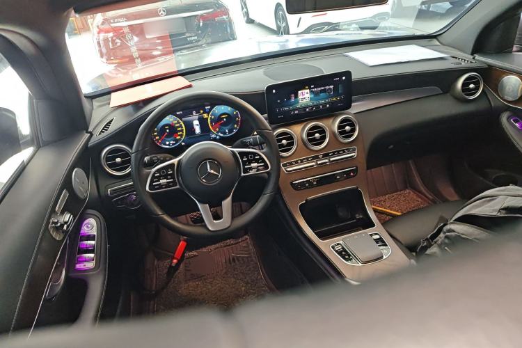 Used Mercedes-Benz GLC 2021 GLC 260 L 4MATIC Luxury Model