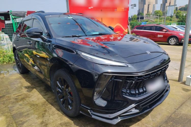 Used FORTHING T5 EVO 2021 1.5TD DCT Starry Edition Front Right 45 Deg