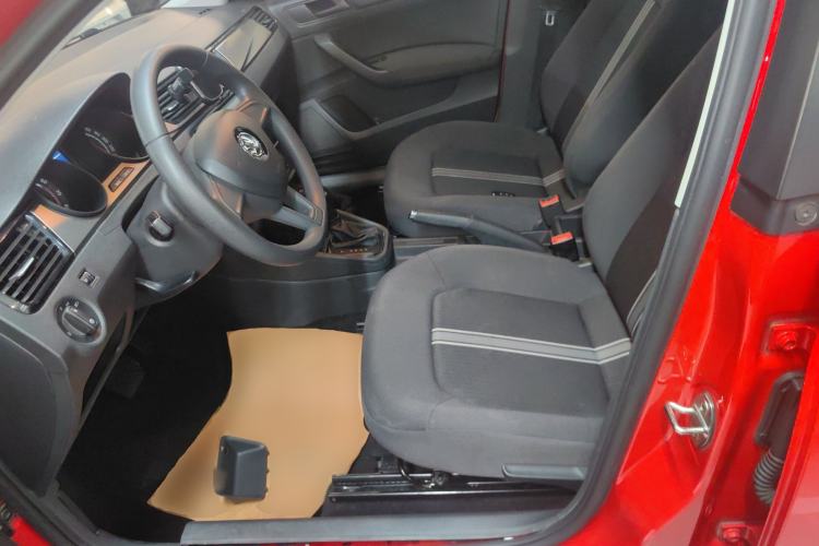 Used Skoda Rapid Spaceback 2020 1.5L Automatic Standard Edition Left Front Seat