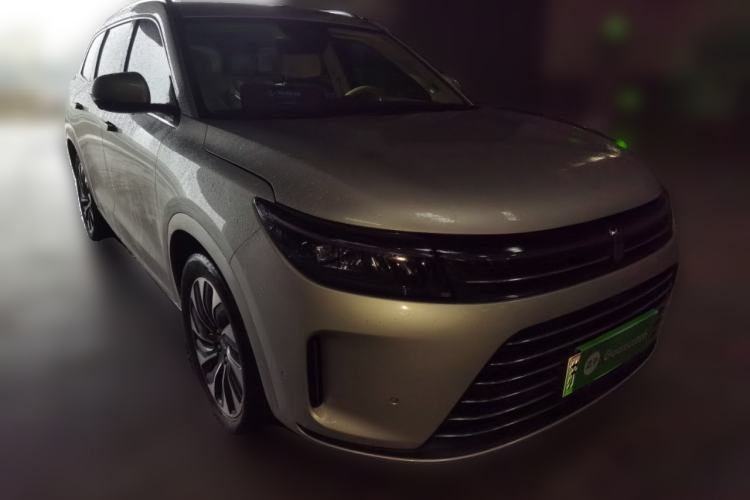 Used Hima AITO M7 2024 1.5T Rear-Drive Plus Version 5 Seats Front Right 45 Deg