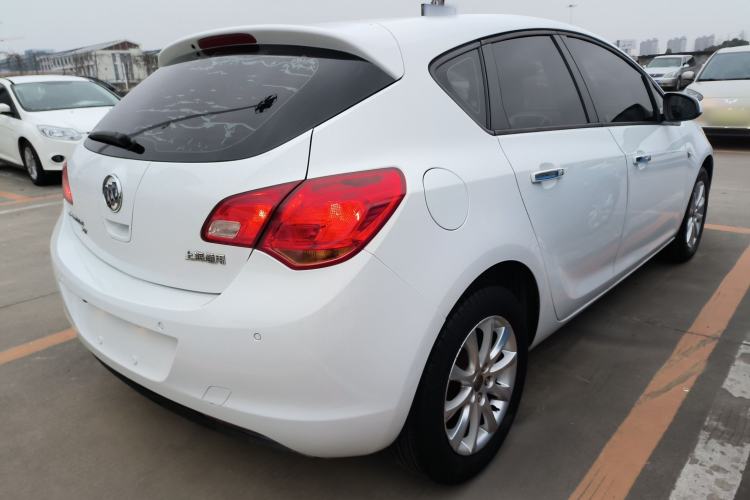 Used Buick GT 2014 XT 1.6L Automatic Fashion Edition
