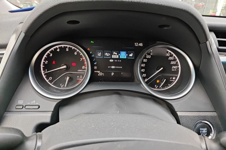 Used Toyota Camry 2019 Revised Version 2.0G Luxury Edition