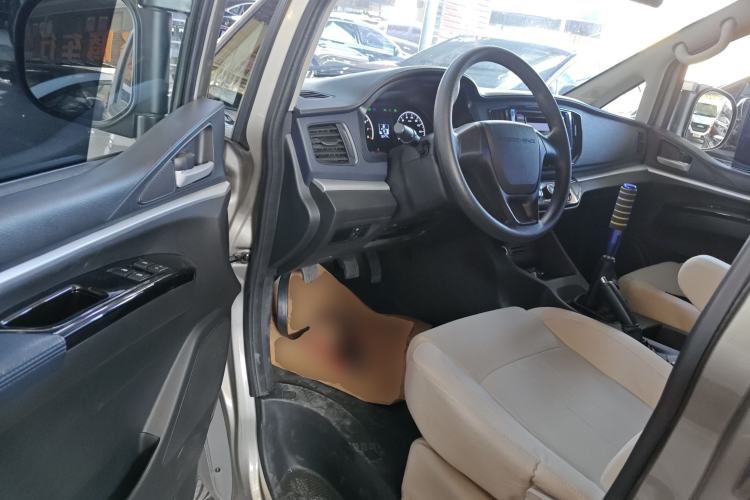 Used FORTHING Lingzhi 2022 M5L 1.6L Utility Model 7 Seats