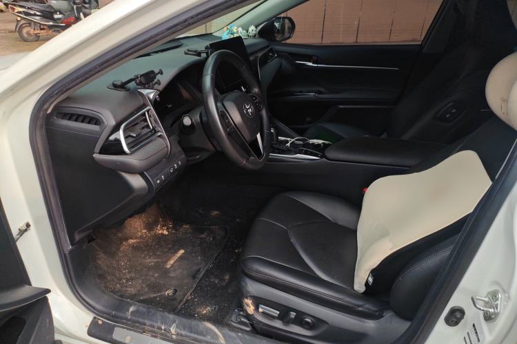 Used Toyota Camry 2021 2.5G Luxury Edition
