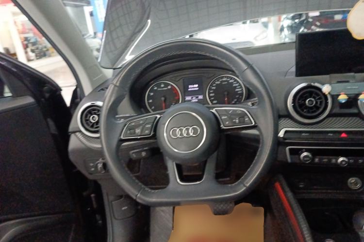 Used Audi Q2L 2022 35 TFSI Fashion Dynamic Model