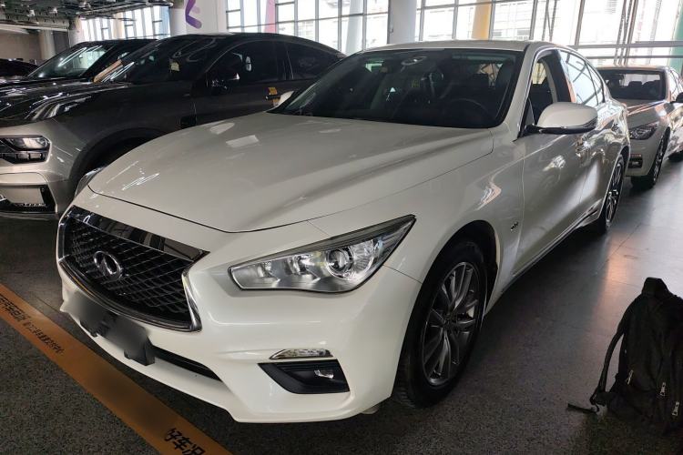 Used Infiniti Q50L 2018 2.0T Comfort Edition China VI Standard