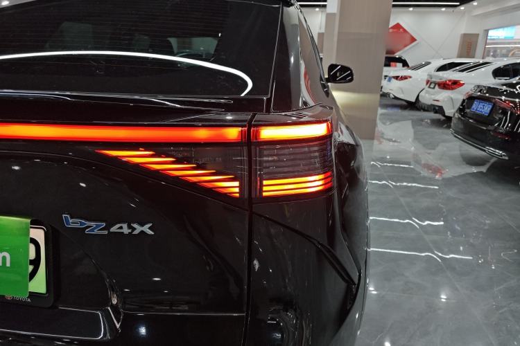 Used Toyota FAW bZ4X 2022 Two-Wheel-Drive Elite JOY Edition