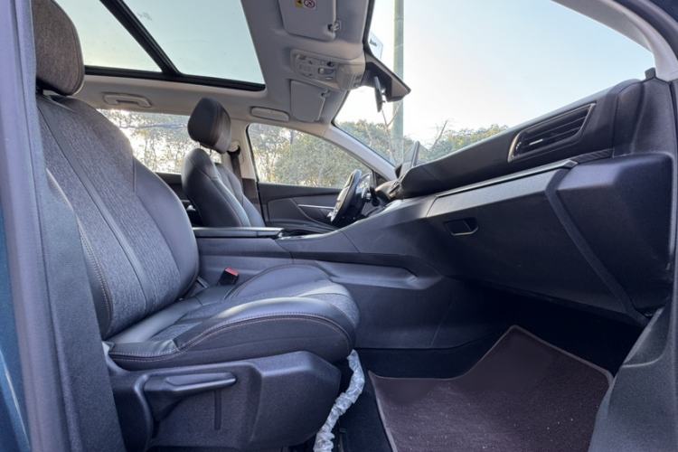 Used Peugeot 5008 2017 380THP 7-Seater Elite Edition