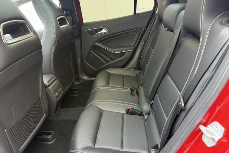 Used Mercedes-Benz GLA 2016 GLA 200 Fashion Model Interior 10