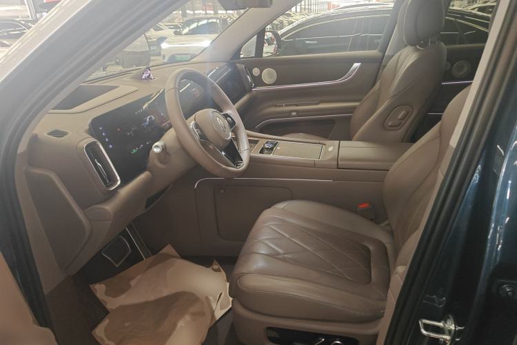 Used Hima AITO M9 2024 Range-Extended Ultra Version 52 kWh 5-Seater Model
