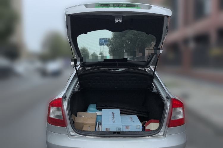 Used Skoda Octavia 2012 1.6L Manual Eado Edition