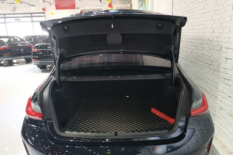 Used BMW 3 Series 2024 325i M Sport Night Edition Package