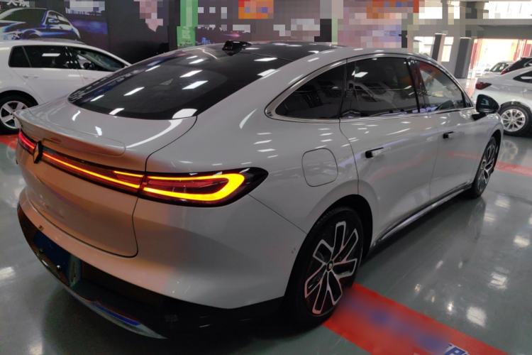 Used Baojun Enjoy 2025 Plug-in Hybrid 140km Luxury Edition
