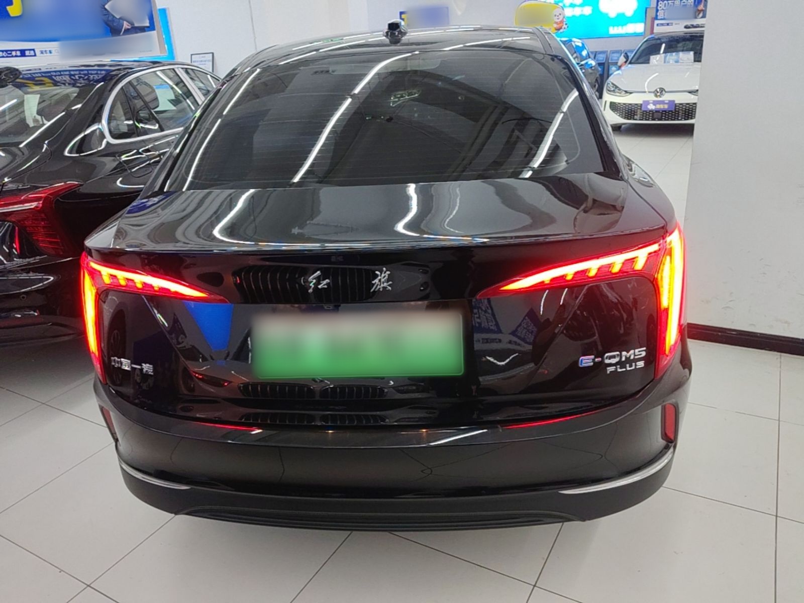 Hongqi E-QM5 2024 610 km PLUS — снимка 5