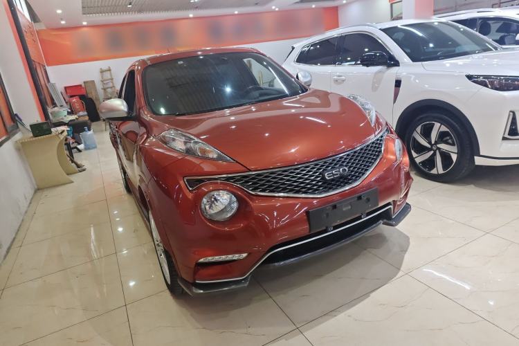 Used Infiniti ESQ 2014 1.6L Spontaneous Edition