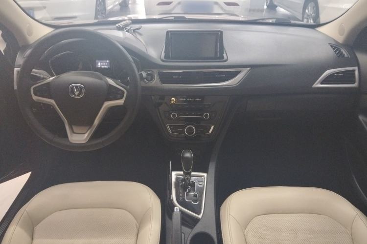 Used CHANGAN Alsvin V7 2016 1.6L Automatic Enjoyment Model China IV Standard
