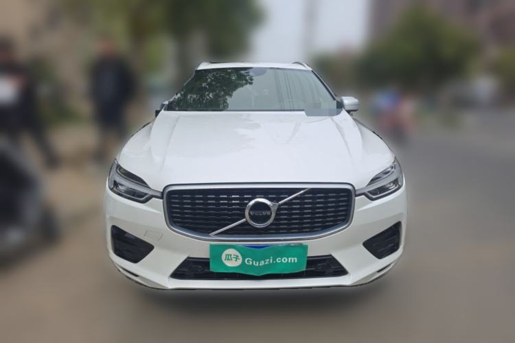 Used Volvo XC60 2019 T5 4x4 Zhiyuan Sport Edition China V Standard Exterior 1