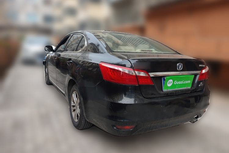 Used CHANGAN Raeton 2013 1.8T Automatic Elite Model China IV Standard
