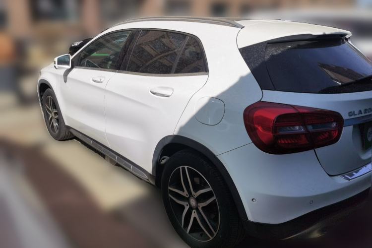 Used Mercedes-Benz GLA 2016 GLA 200 Fashion Model