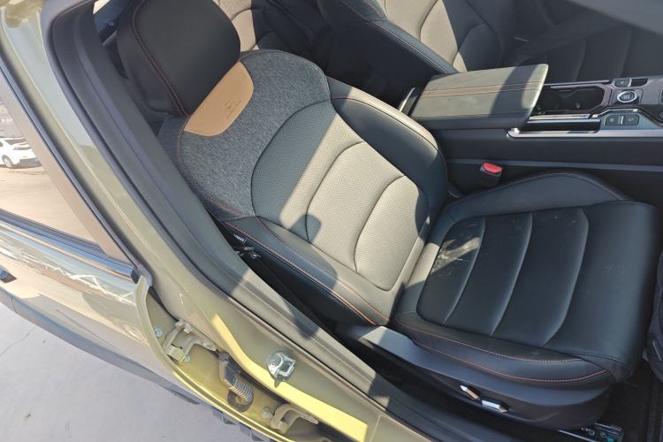 Used Geely Auto Cowboy 2025 1.5TD Fun-Offroad Version