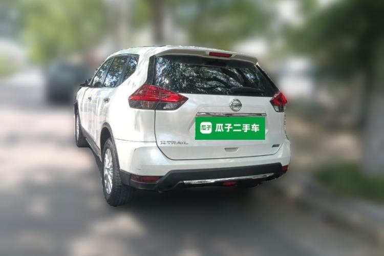 Ojetý Nissan X-Trail 2017 2.0L CVT Comfort Edition 2WD