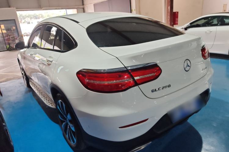 Used Mercedes-Benz GLC Coupe 2017 GLC 260 4MATIC Coupe SUV
