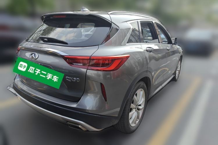 Used Infiniti QX50 2018 2.0T Two-Wheel Drive Fashion Edition
