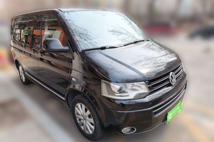 Used Volkswagen Multivan 2012 2.0 TSI Two-Wheel-Drive Luxury Edition Front Right 45 Deg