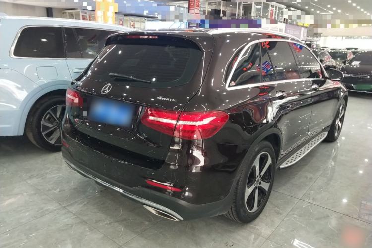 Used Mercedes-Benz GLC 2019 GLC 260 L 4MATIC Luxury Model Rear Right 45 Deg