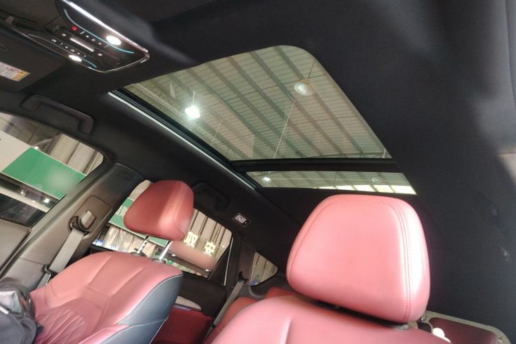 Used JETOUR X70 PLUS 2023 1.5T DCT Brave PLUS 5-Seater
