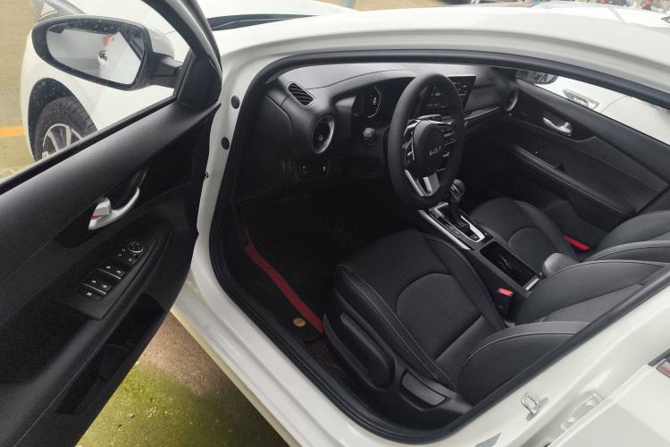 Used Kia K3 2021 1.5L CVT Fashion Edition
