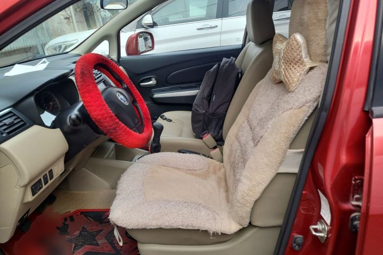 Used Venucia R50 2013 1.6L Manual Version with Beidou Navigation