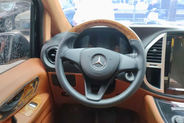 Used Mercedes-Benz Vito  Steering Wheel