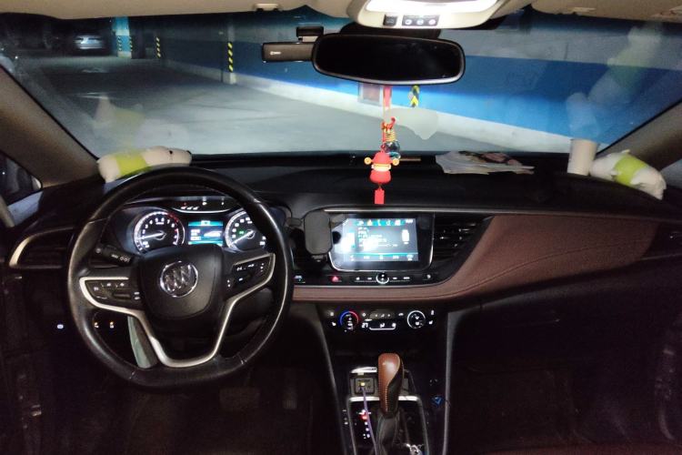 Used Buick GL6 2018 18T 6-Seater Prestige Model
