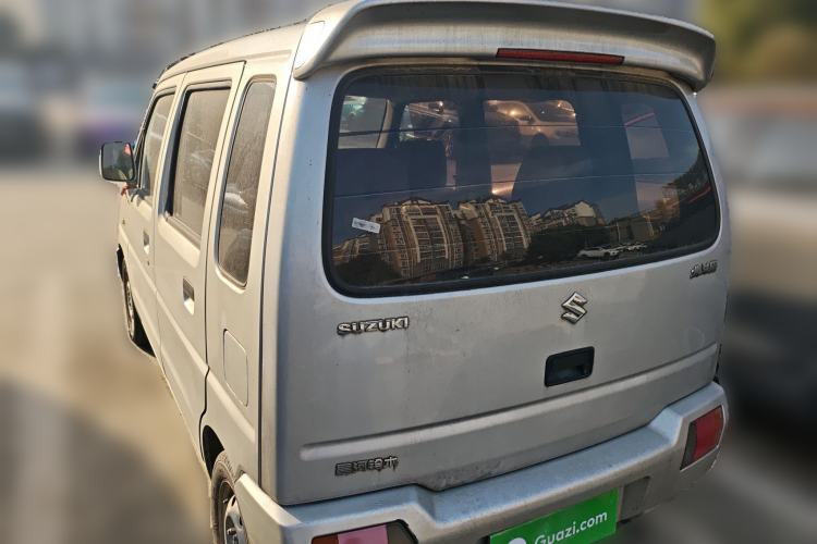 Used Suzuki Wagon R 2011 1.0L
