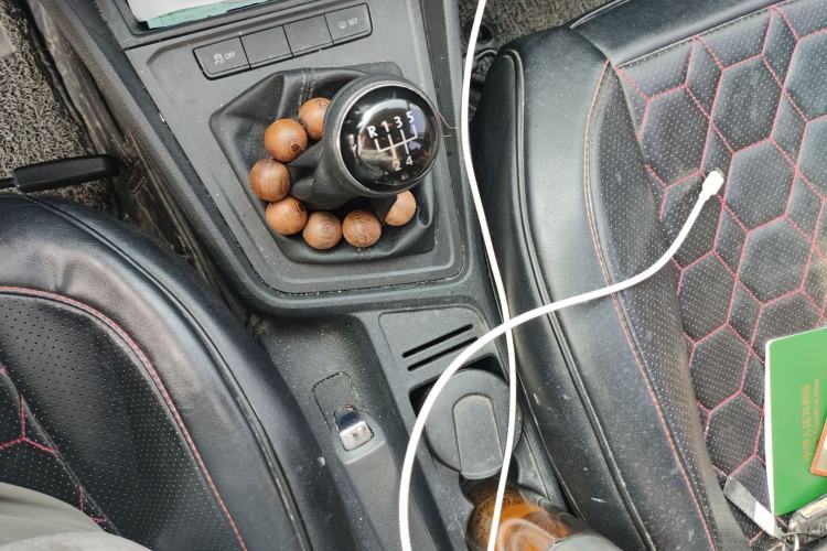 Used Volkswagen Gran Lavida 2015 1.6L Manual Fashion Edition
