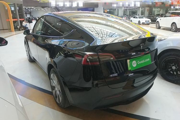 Used Tesla Model Y 2021 Standard Range Rear-Wheel Drive Version
