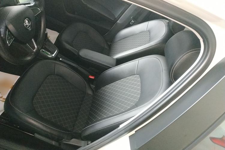 Used Skoda Rapid Spaceback 2019 Revised Version 1.5L Automatic Comfort Edition China V Standard
